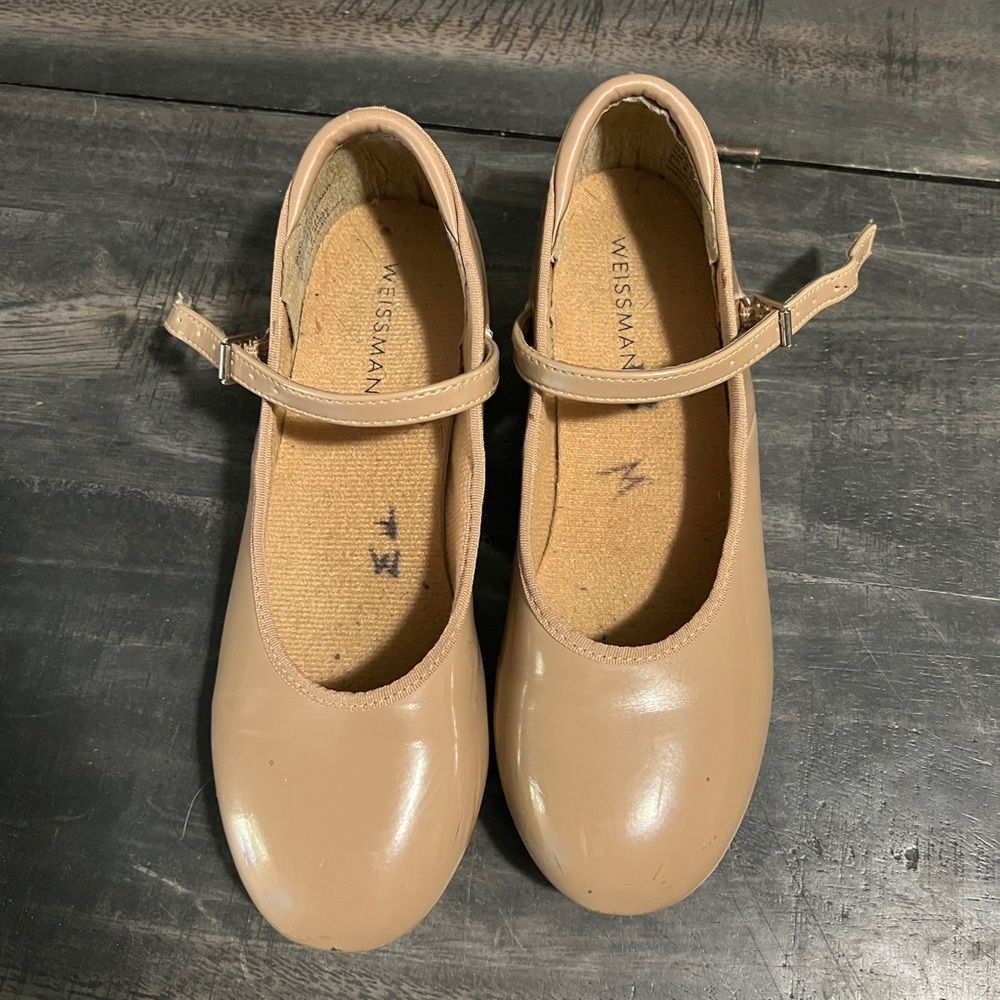 Girls 6.5 tap shoes